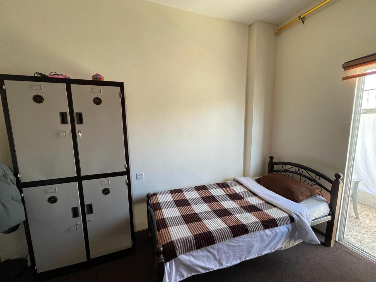 Pizza Street Hostel Akaba Eksteriør bilde