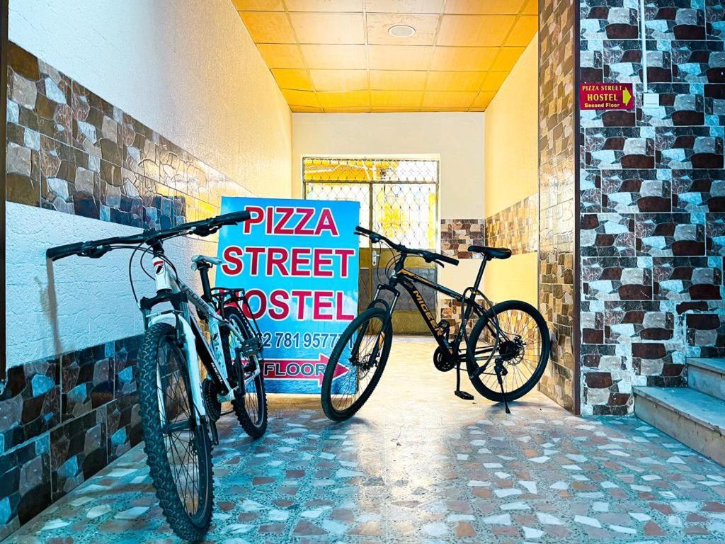 Pizza Street Hostel Akaba Eksteriør bilde
